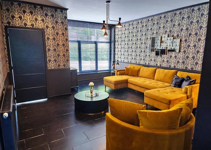 Gatsby River I Yvoir